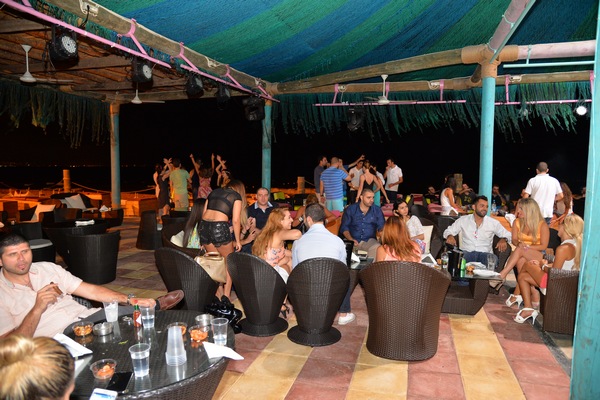 Clubbing Night at Edde Sands
